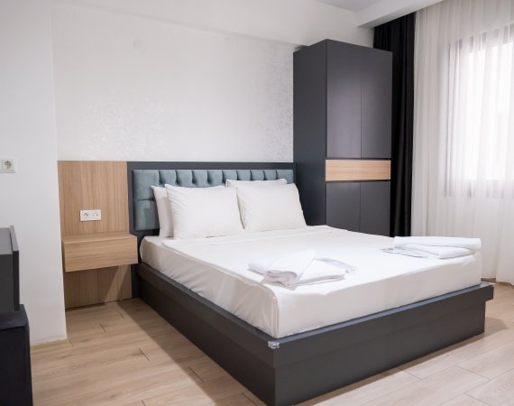 FAMİLY SUİTE  2+1  ODA MÜSAİTLİĞİ BULUNMAMAKTADIR